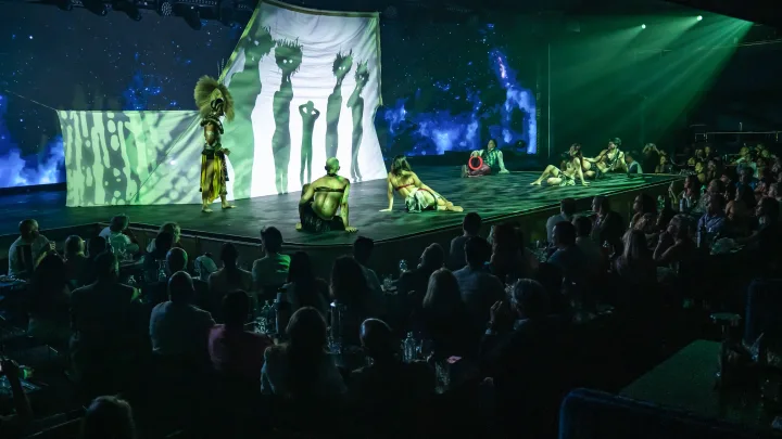 Nomad Dinner Show Гран Канария, Sala Scala, San Agustín