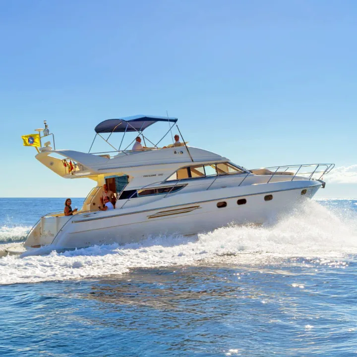 Royal Ocean jachta Tenerifė