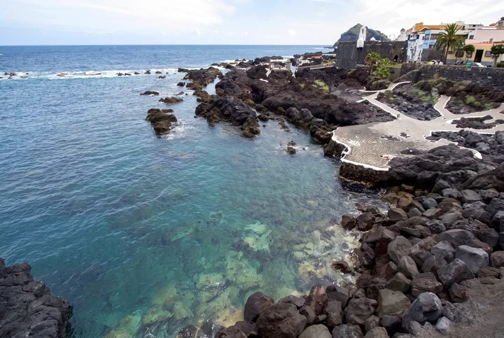 Tenerife Island VIP Tour, Minivan for Up to 8 People